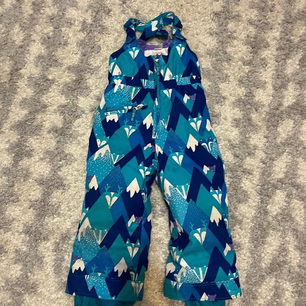 Obermeyer jacket and snow pants . Jacket size 3 T and and snow pants size 4T.